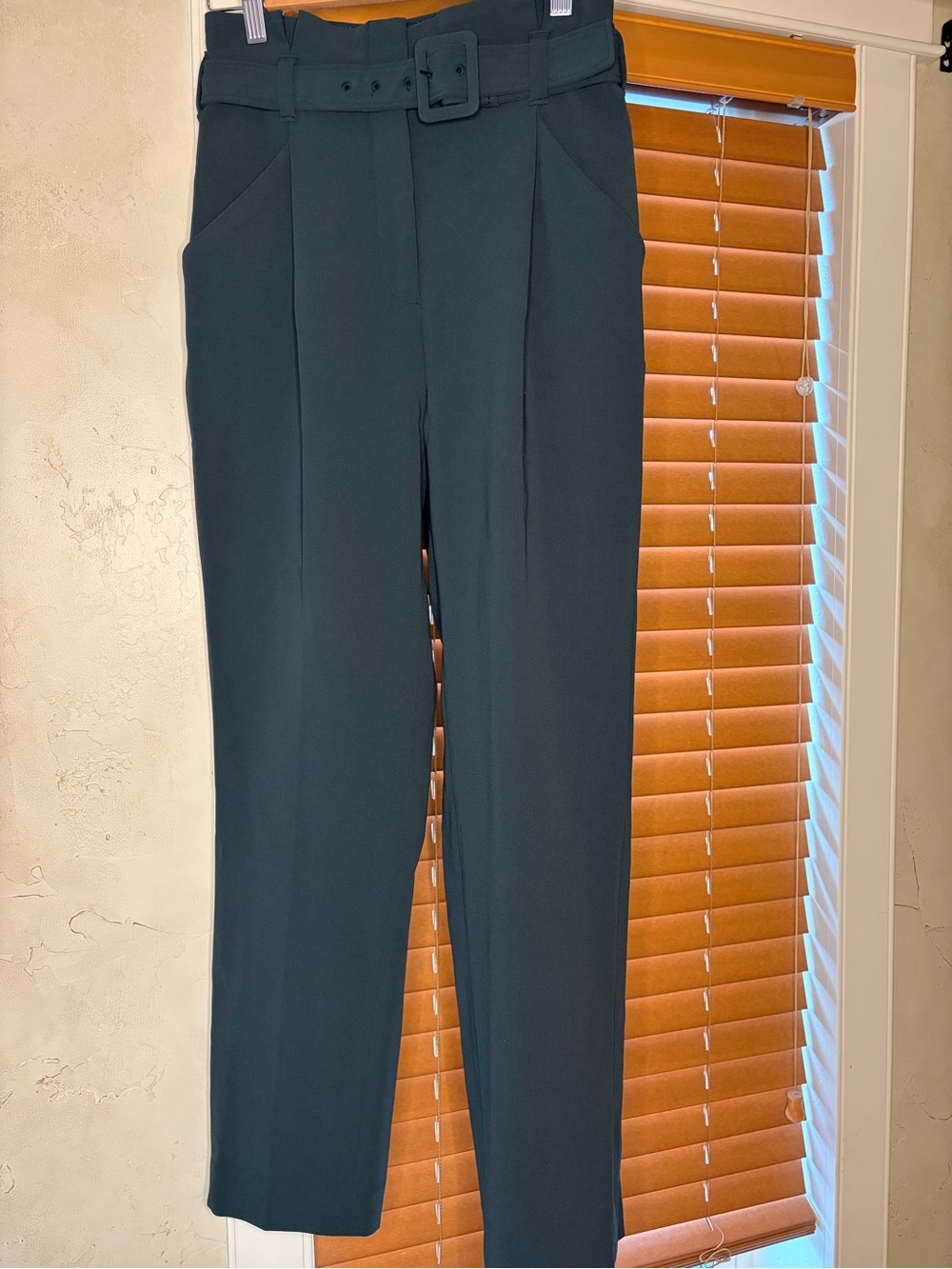 Babaton High-Waist Belted Straight-Leg Pants - Dark Green